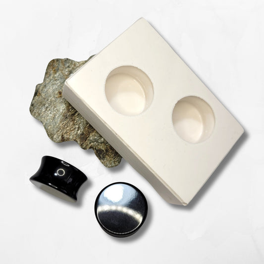 3 to 50mm Double Flared Plug Mould - The Cerulean Wolf