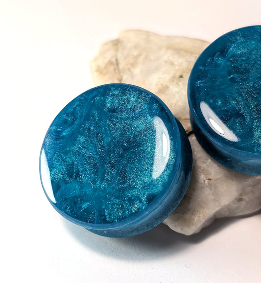Blue Ocean Double Flared Plugs - The Cerulean Wolf