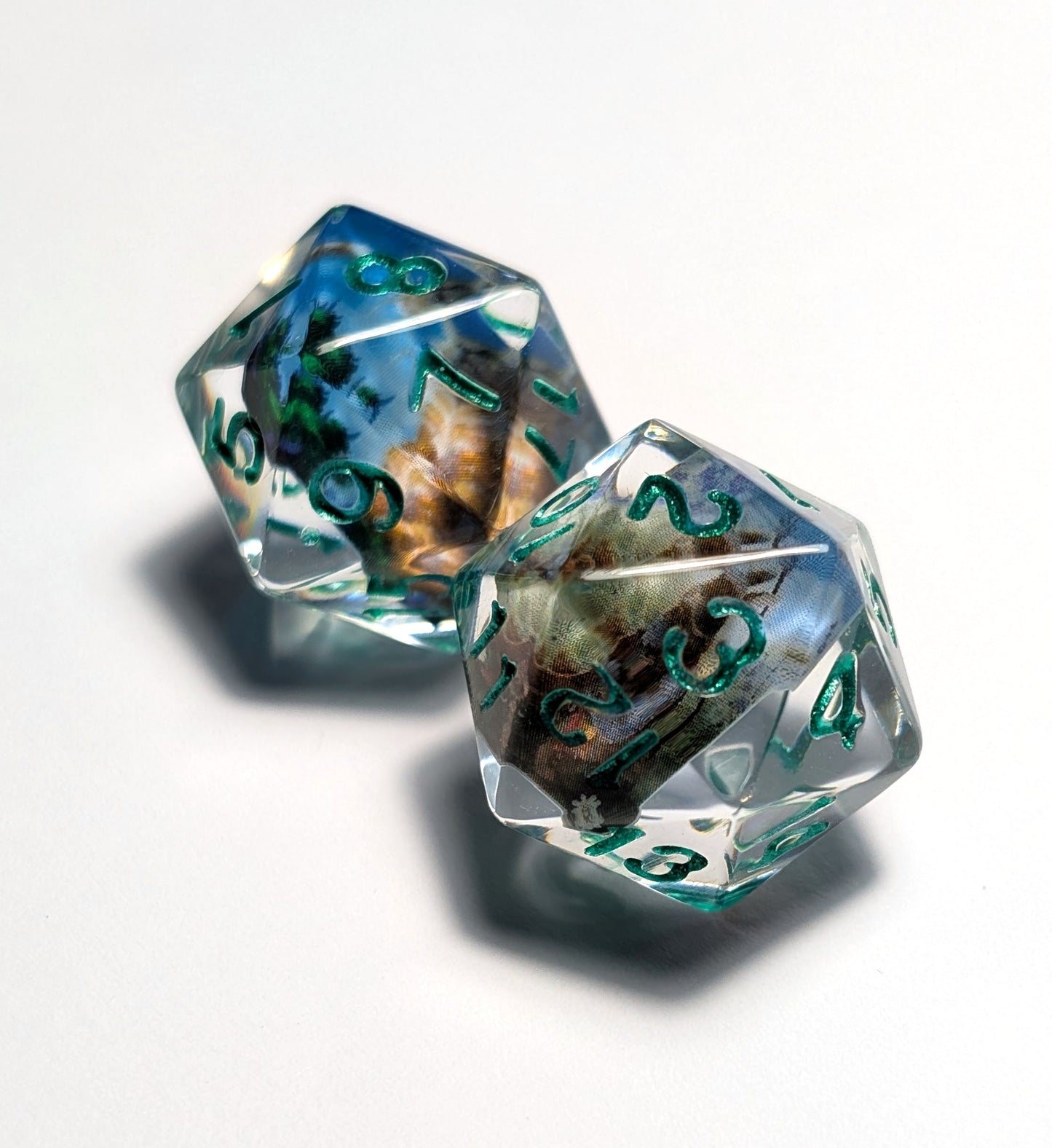 CUSTOM - 1x Dice Set & 2x Spindowns - The Cerulean Wolf