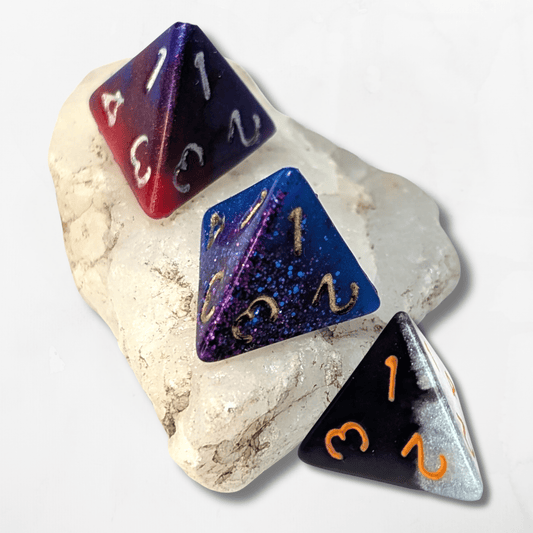 Customisable Single D4 Dice - The Cerulean Wolf