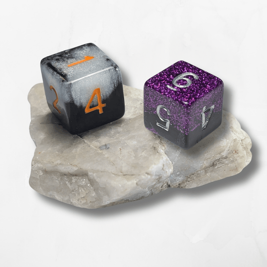 Customisable Single D6 Dice - The Cerulean Wolf