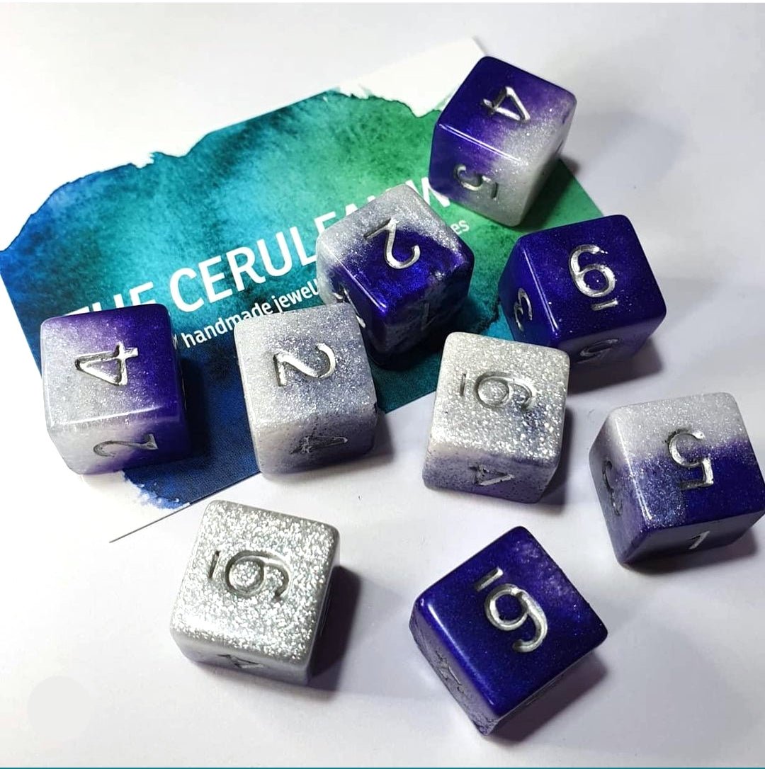 Customisable Single D6 Dice - The Cerulean Wolf