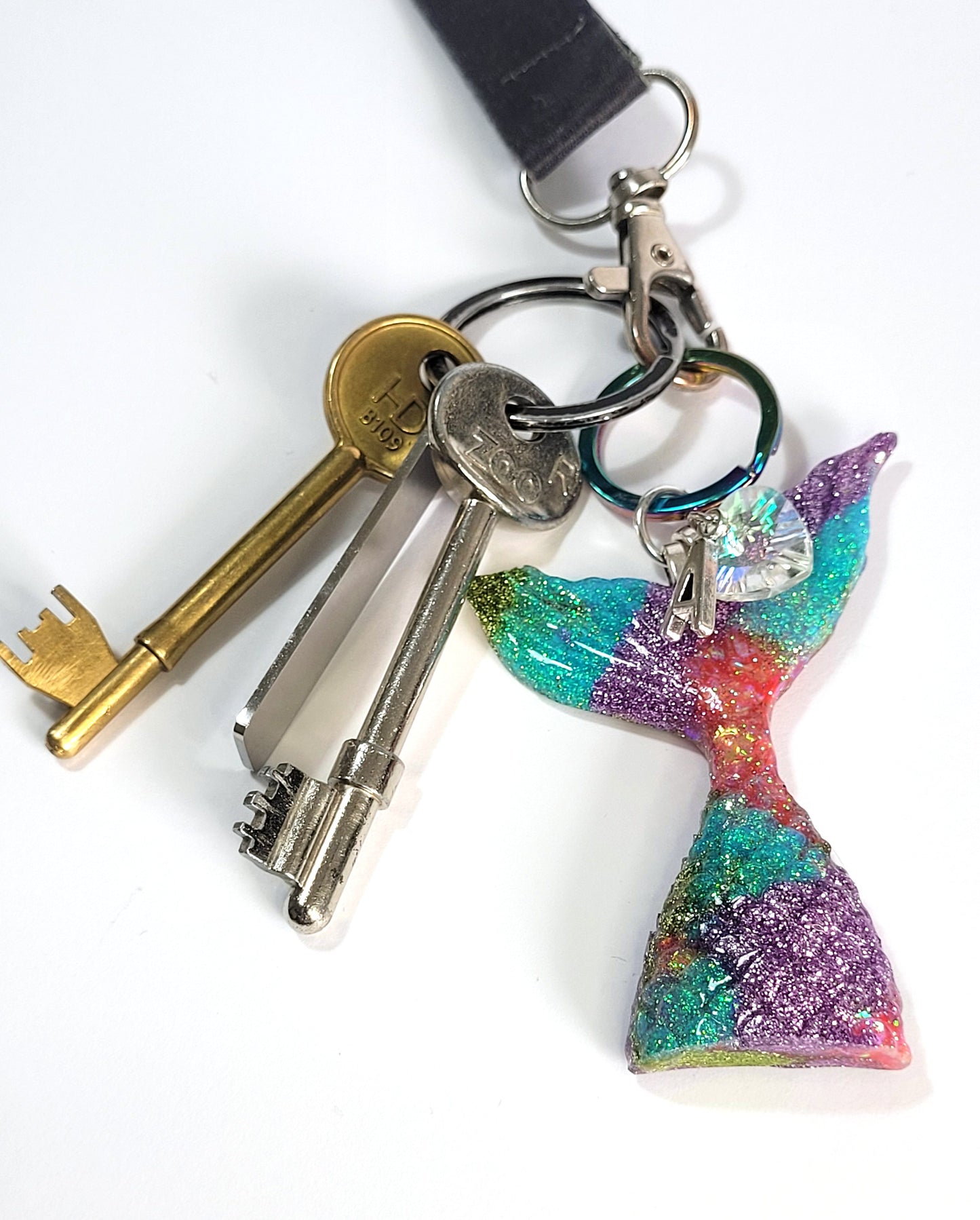 Glitter Mermaid Tail Keyring - The Cerulean Wolf
