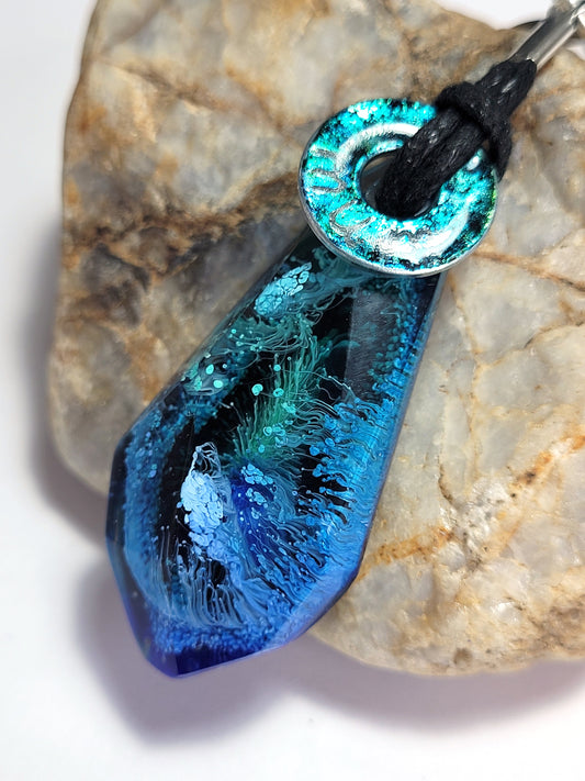 Ocean Blue Keyring - The Cerulean Wolf