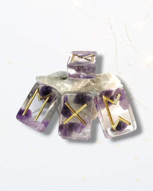 25 Amethyst Elder Futhark Runes - The Cerulean Wolf