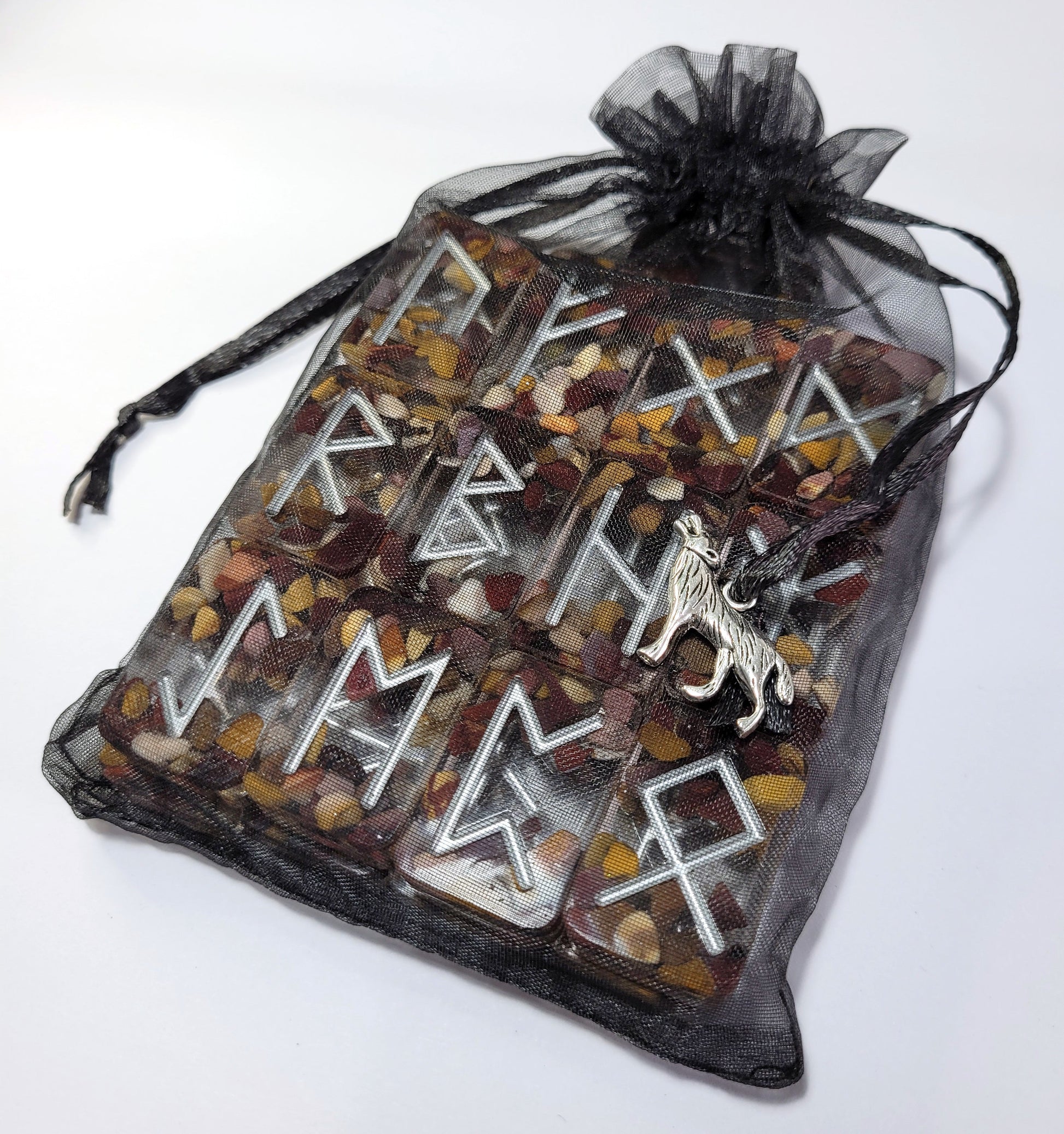 25 Bloodstone Elder Futhark Runes - The Cerulean Wolf
