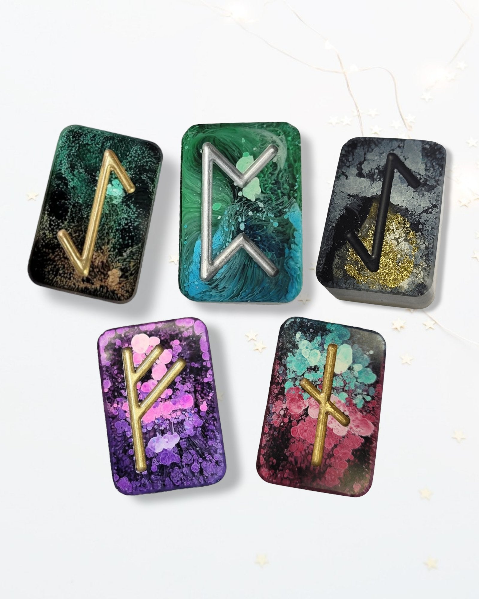 25 Customisable Elder Futhark Runes - The Cerulean Wolf