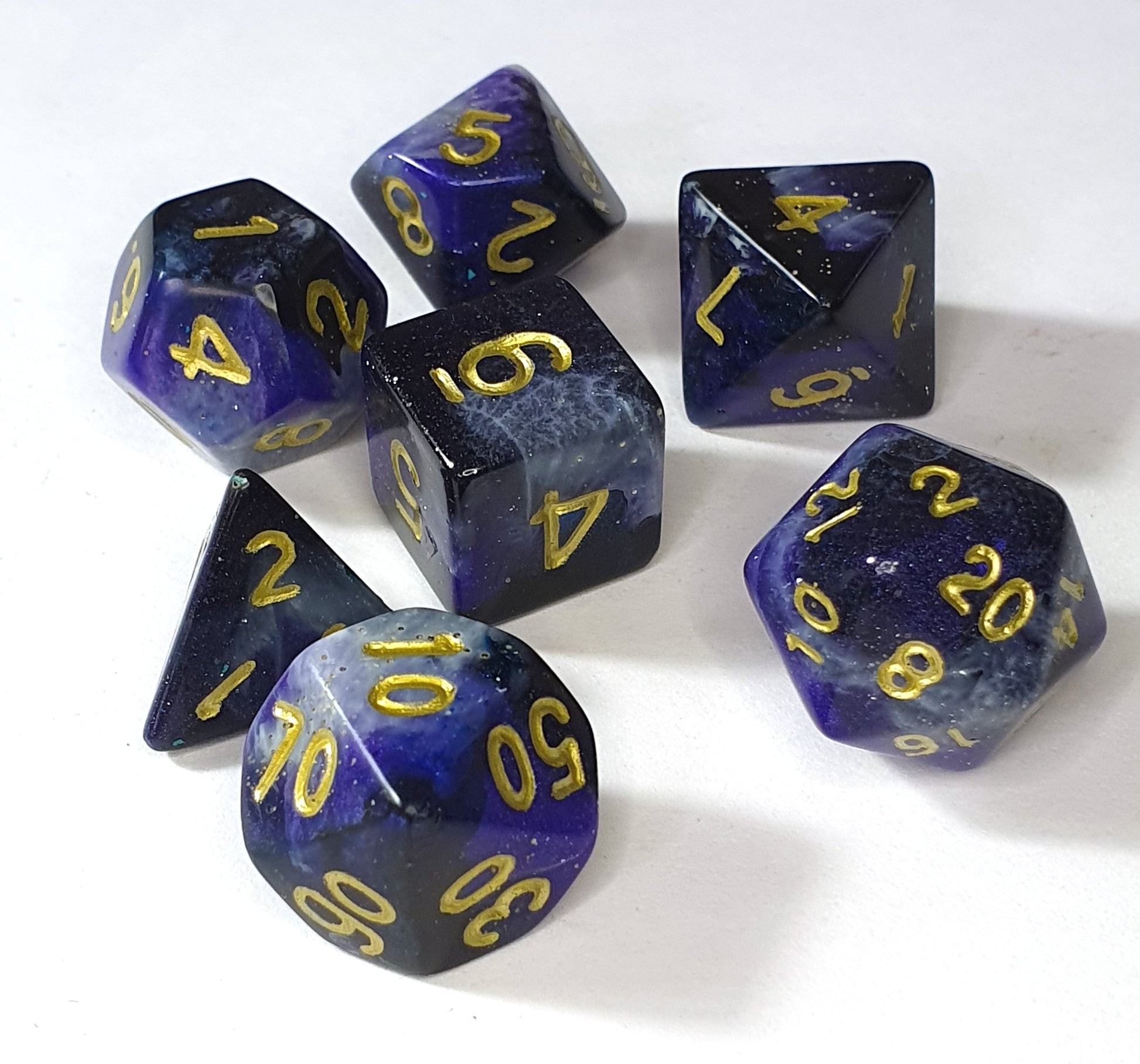 7 Galaxy DND Dice - The Cerulean Wolf