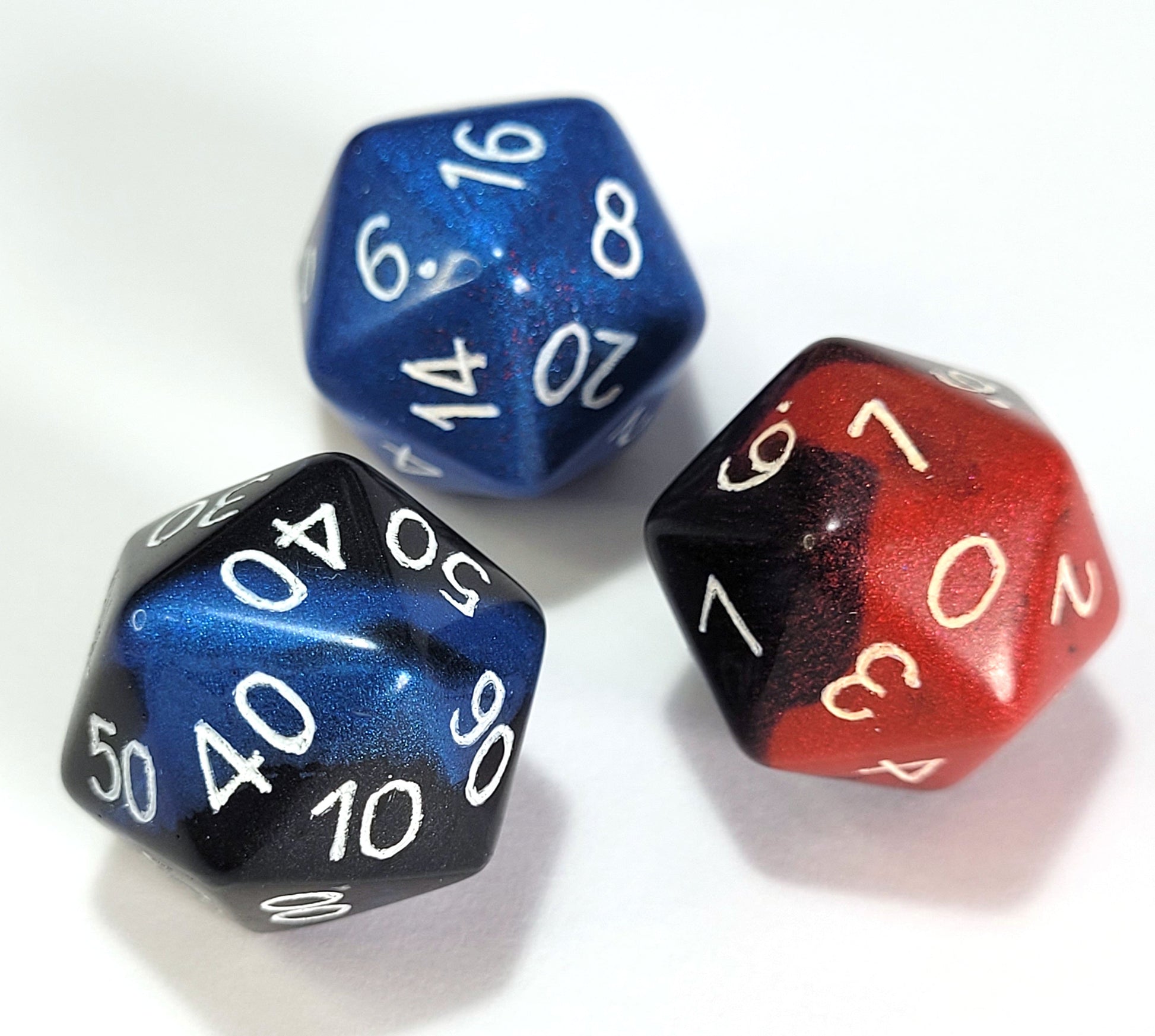 Custom Numbers & Colours D20 Dice - The Cerulean Wolf