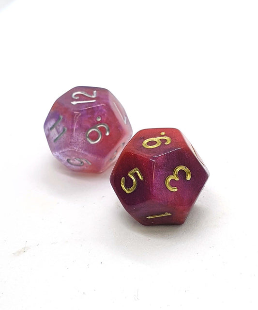 Customisable Single D12 Dice - The Cerulean Wolf