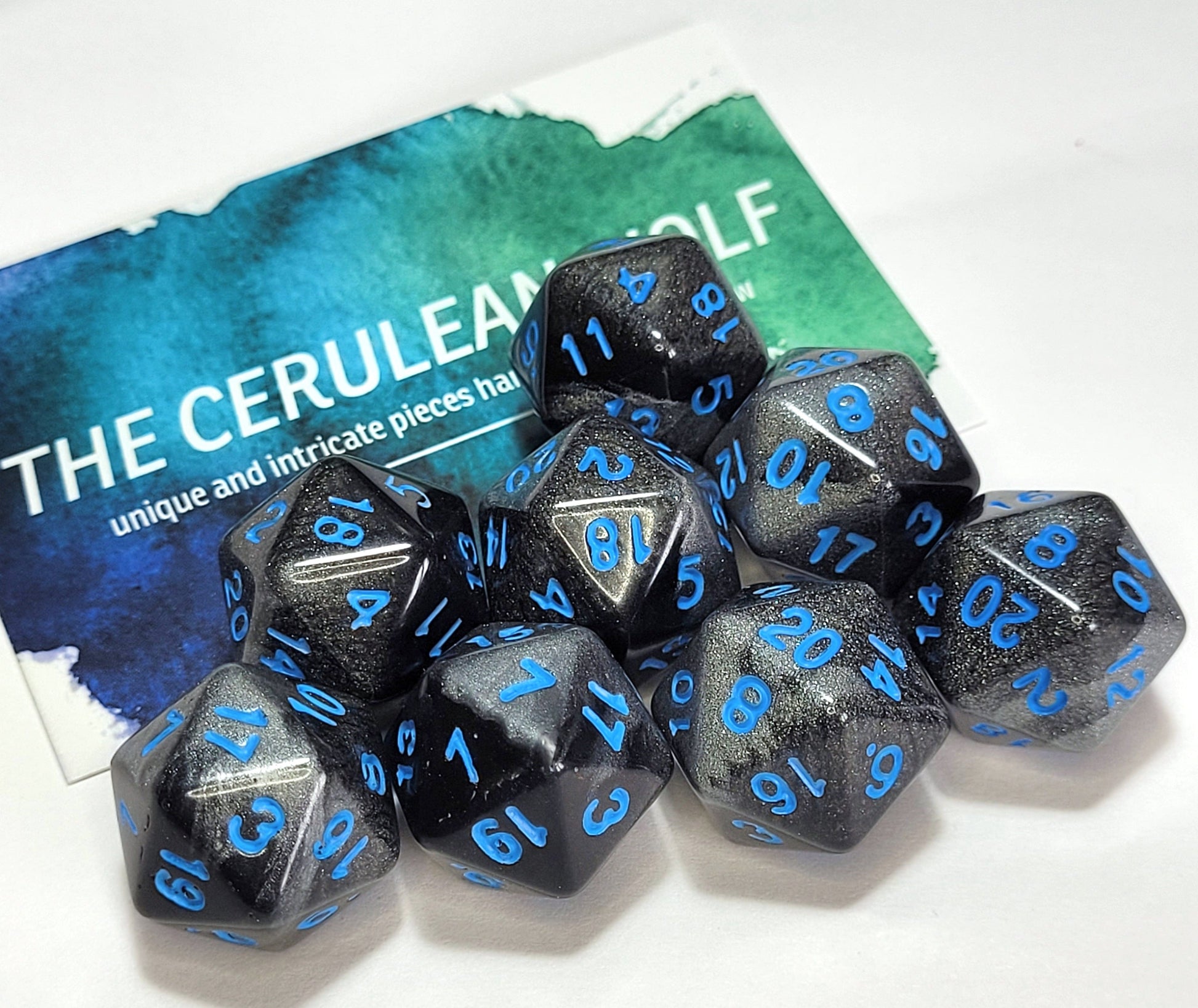 Customisable Single D20 Dice - The Cerulean Wolf
