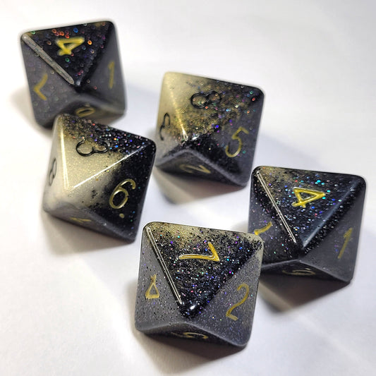 Customisable Single D8 Dice - The Cerulean Wolf