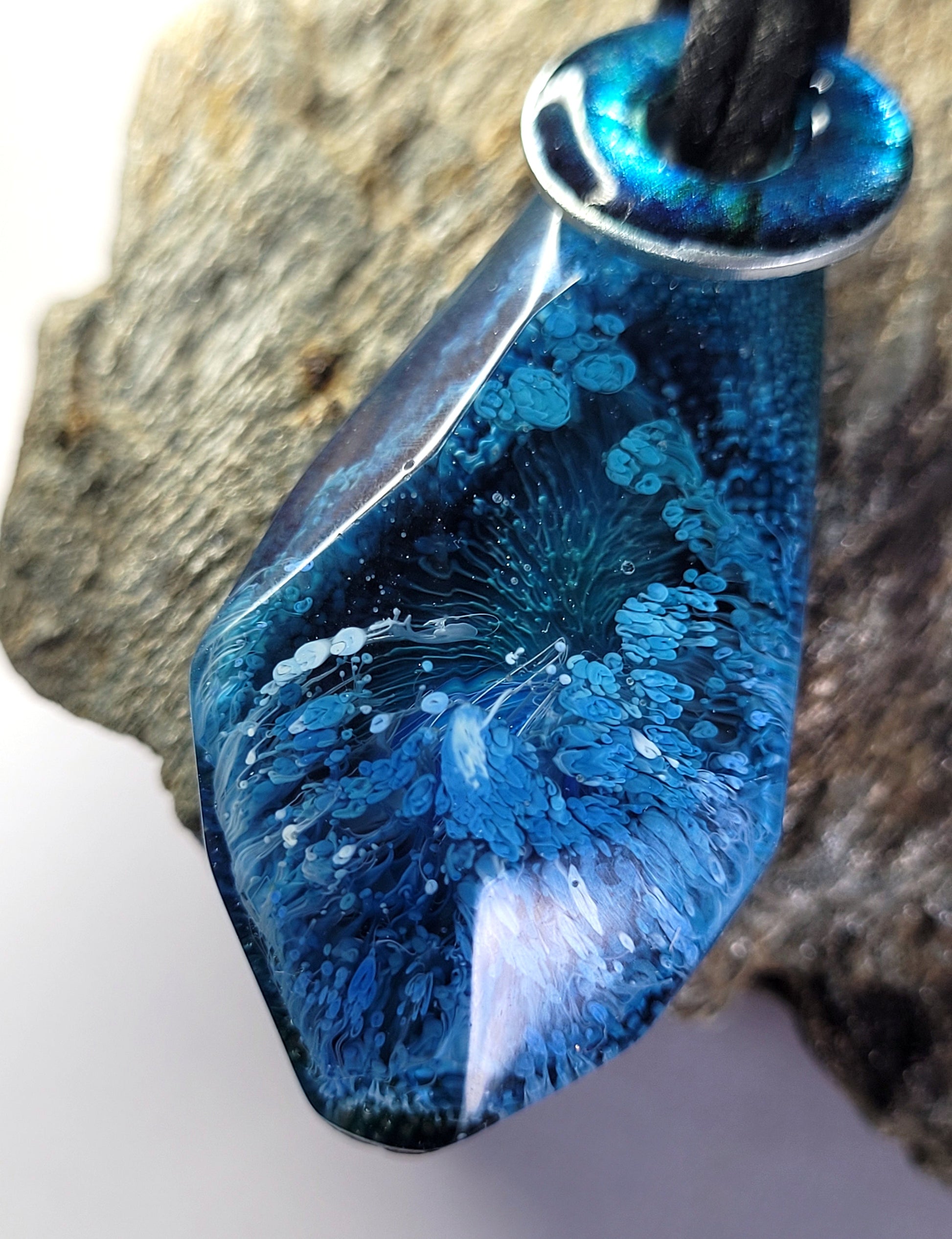 Ocean Blue Keyring - The Cerulean Wolf